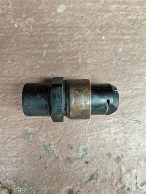 FORD  Clutch Release Control Valve WT-7R290-BA
