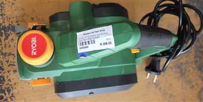 RYOBI HP-710 GREEN AND BLACK ELECTRIC HAND PLANER S065366A
