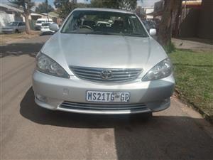 Toyota Camry 