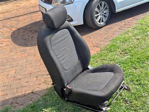 Hyundai i20 (2012) Left side used front seat available for sale