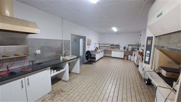 “3 Spacious 160m² Units For Sale in Ceramic Curve, Alton – Prime Investment Opportunity!