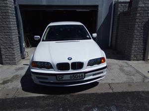 BMW 3 Series 320i