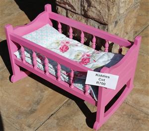 Wooden dolls cot in excellent condition