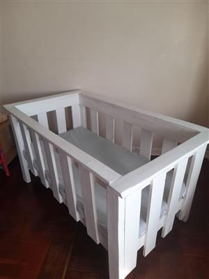 Baby Cot for Sale