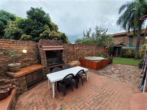 Secure Spacious Family Townhouse Living