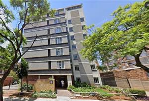 Charming & Freshly Renovated 2.5-Bedroom Flat in Sunnyside