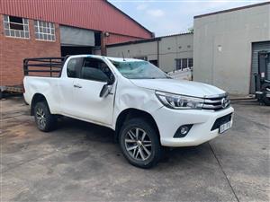 2013 TOYOTA HILUX 2.8 GD6 R8 RAIDER A/T 4X4