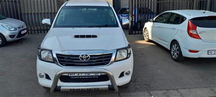 Toyota Hiux 2.7 VVTi DOUBLE CAB in a SUPER Impressive Condition