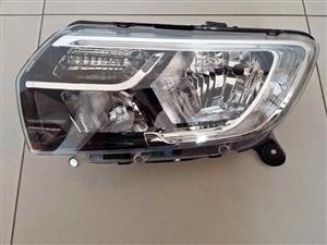 Renault sandero stepway 17 on brand new headlights for sale price