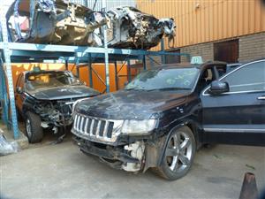 Stripping for spares/ 2013 Jeep Grand Cherokee Wk2 3.0L CRD OVERLANDER