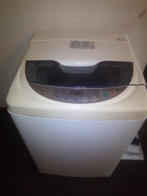 LG 7.2 top loader washing machine
