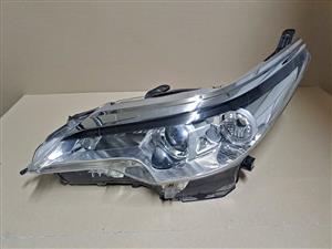 Toyota Fortuner LHS Xenon Headlight (2016 - 2020)