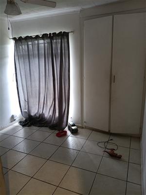 Room to rent