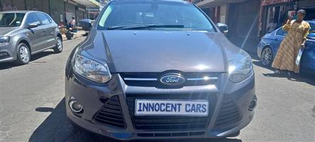 2012 FORD FOCUS 1.6 PETROL, MANUAL, GREY COLOUR, 