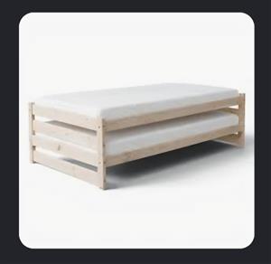 Stack beds