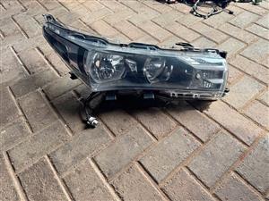 Toyota Corolla Right Headlight
