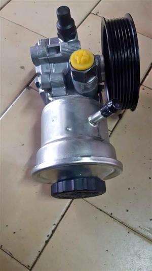 Toyota Quantum power steering pump