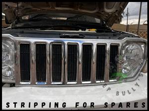 Jeep Cherokee KK Second Hand Grill For Sale