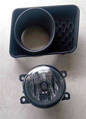 Chevrolet Lumina 2007-2012 Rhs Foglight with cover