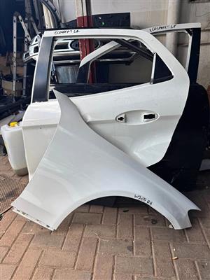 Mercedes W205 Right Fender