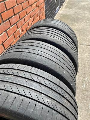 Tyres  275/50/R20 for the SET 