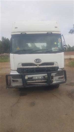 NISSAN UD (stripping)