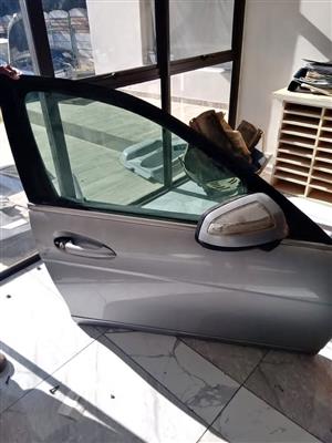 Stripping Mercedes benz c220 W204 for parts