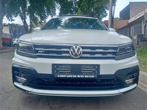 2019 VW Tiguan 1.0 Tsi Rline Petrol  Automatic   White Color  143,000kms Sunroof  Leather