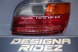 BMW E39 5 SERIES RIGHT REAR TAIL LIGHT 