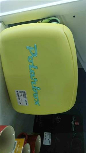 Polarbox Retro cooler box