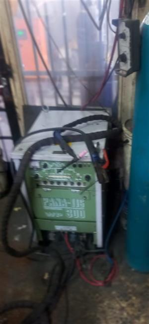 Panasonic tig & stick wedding machine