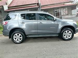 2013 Chevrolet Trailblazer 2.8 LTZ Duramax 4x2 automatic transmission with spare keys 7 Seater