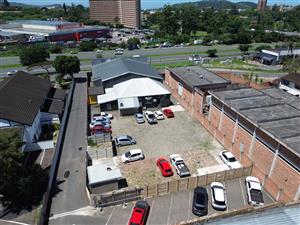 Business Rental Monthly in Pinetown Central