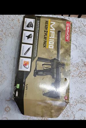 Paintball. SPYDER MR100 Ready 2 play pack 