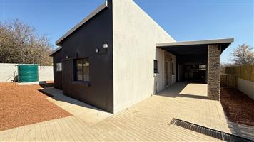 House For Sale in Hoedspruit