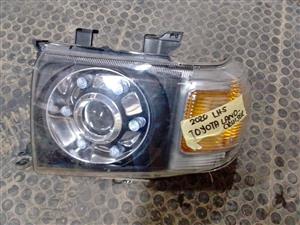 TOYOTA LAND CRUISER HEADLIGHTS