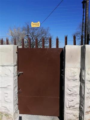 3 bedroom 1 bathroom house to let in fishers hill germiston