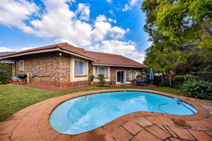 House For Sale in Faerie Glen