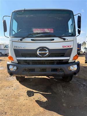 2019 Hino 500 1626