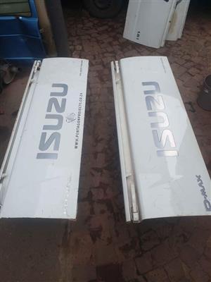 Isuzu BK250 tailgate