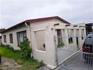 Garden Cottage Rental Monthly in Sanddrift