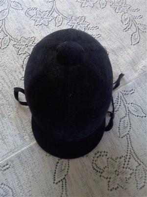 Horse riding helmet somerset hunt cap