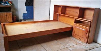 Solid pine single bed
