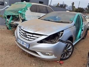 2012 HYUNDAI SONATA 2.4 STRIPPING AS SPARES