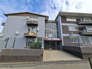 Spacious Apartment in the Heart of Town – Perfect Starter or Investment Opportunity!