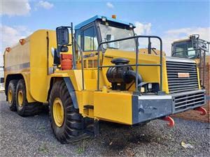 KUMATSU 35000L water tanker