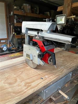 RADIAL ARM SAW