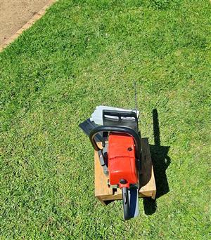 Nguni MS381 chainsaw.  GARDEN MARKET PLACE.  1 Gardens Road, HILLCREST.