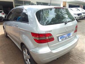 2007 MERCEDES B 200  250,000KM , GREY PETROL AUTOMATIC 