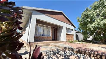 Fixer-Upper with Fantastic Potential!